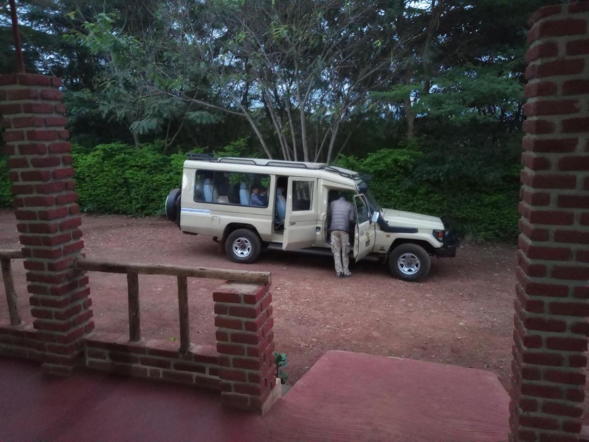 Karatu Safari Camp Lodge Ngoại thất bức ảnh